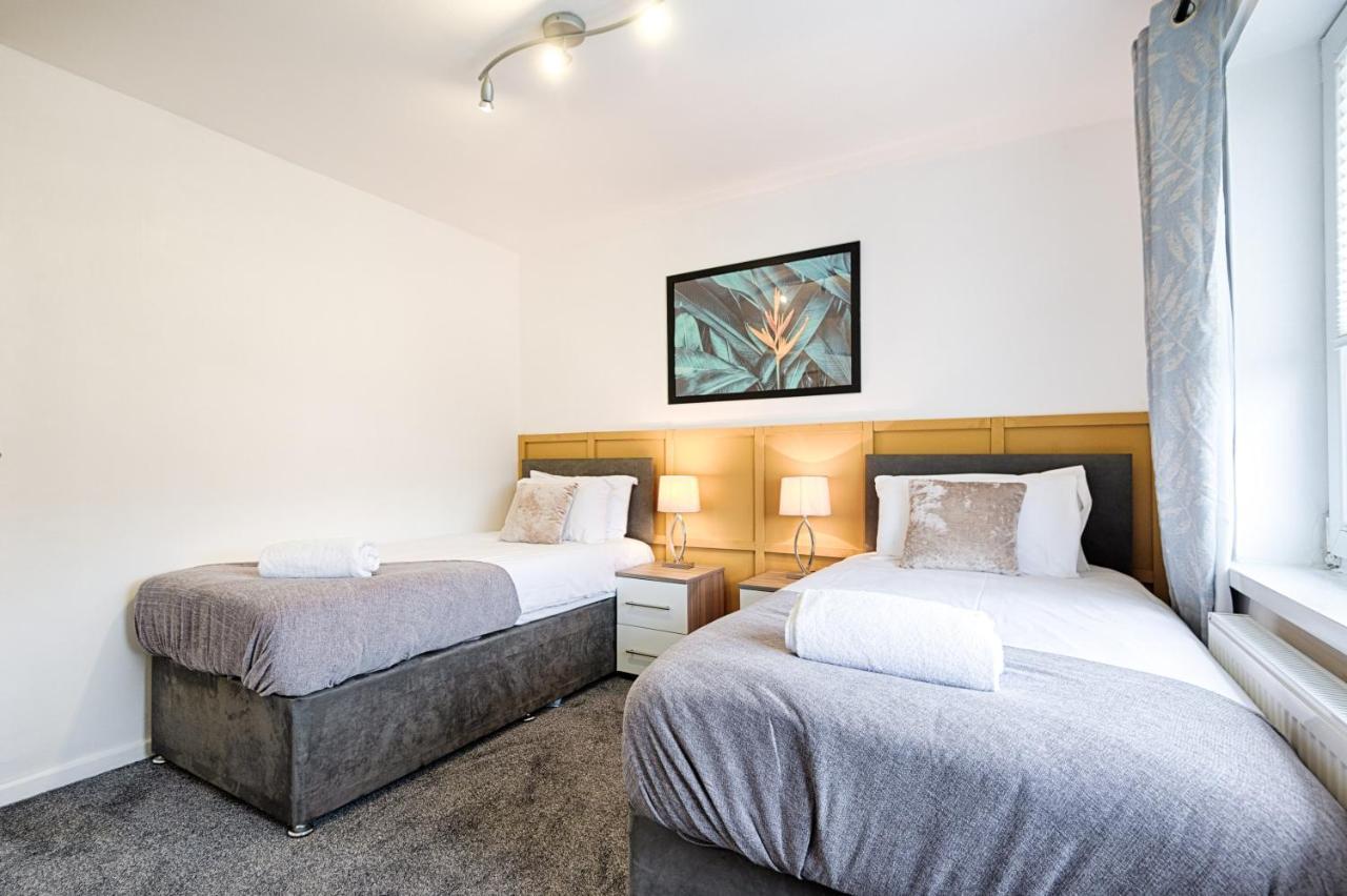 Private Parking, Garden, Close To Beach! Swansea Exterior foto