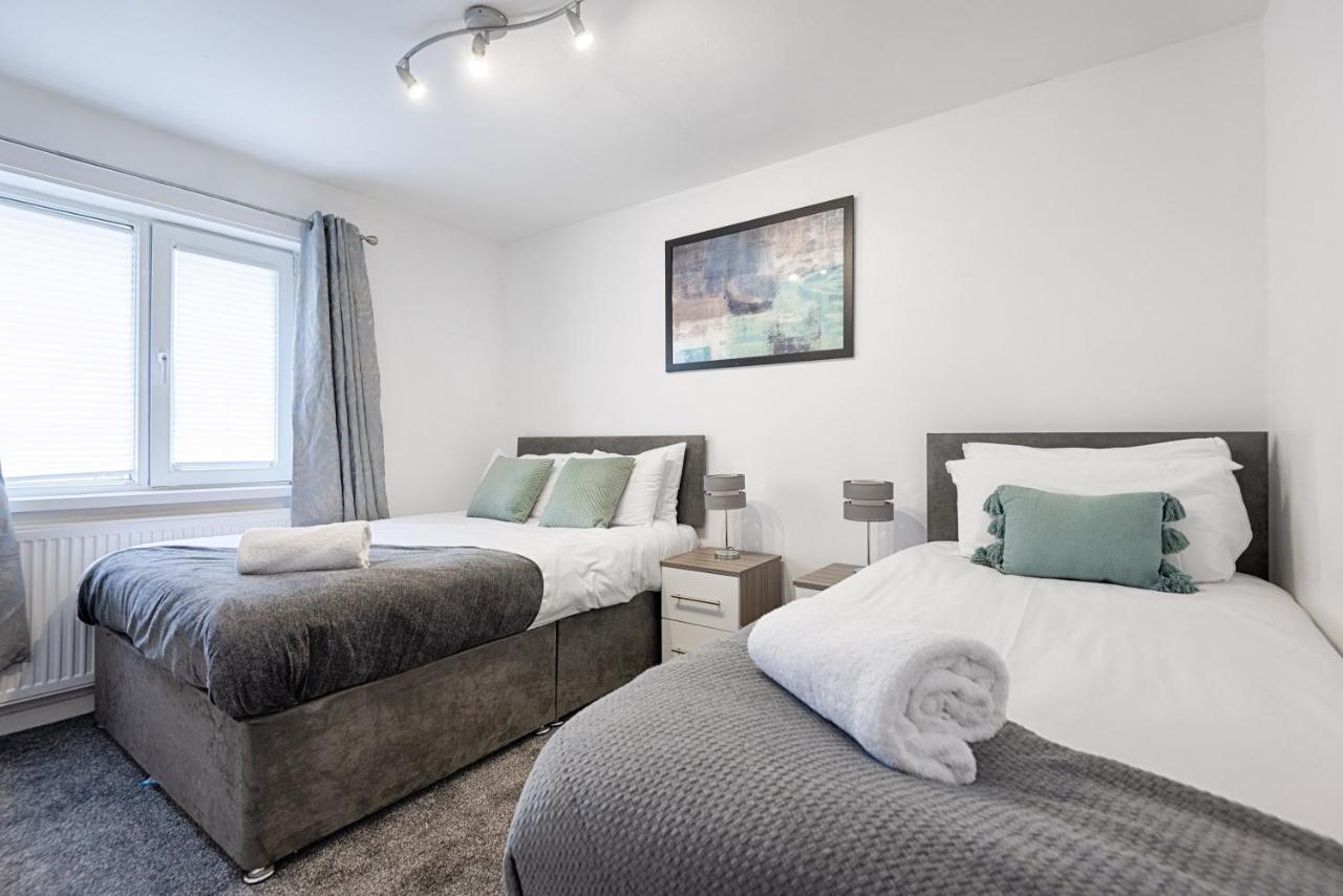 Private Parking, Garden, Close To Beach! Swansea Exterior foto